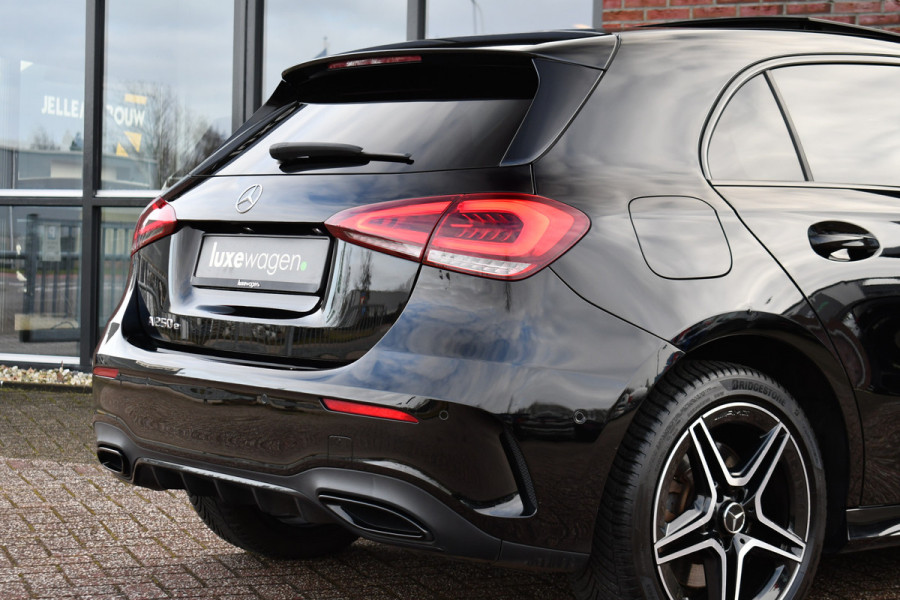 Mercedes-Benz A-Klasse 250e AMG Line Pano Burmester El-zetels