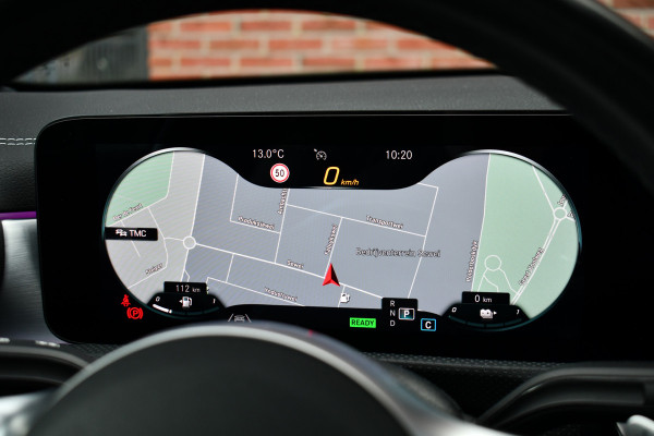 Mercedes-Benz A-Klasse 250e AMG Line Pano Burmester El-zetels