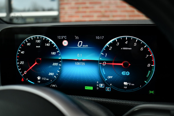 Mercedes-Benz A-Klasse 250e AMG Line Pano Burmester El-zetels