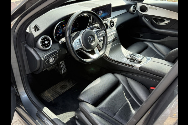 Mercedes-Benz C-Klasse Estate 200 Business Solution AMG | Origineel NL | Multi beam | Parkassist | Dodehoeksensoren | Stoelverwarming