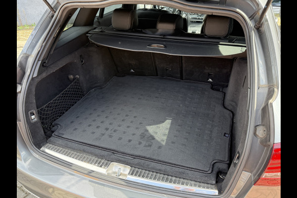 Mercedes-Benz C-Klasse Estate 200 Business Solution AMG | Origineel NL | Multi beam | Parkassist | Dodehoeksensoren | Stoelverwarming