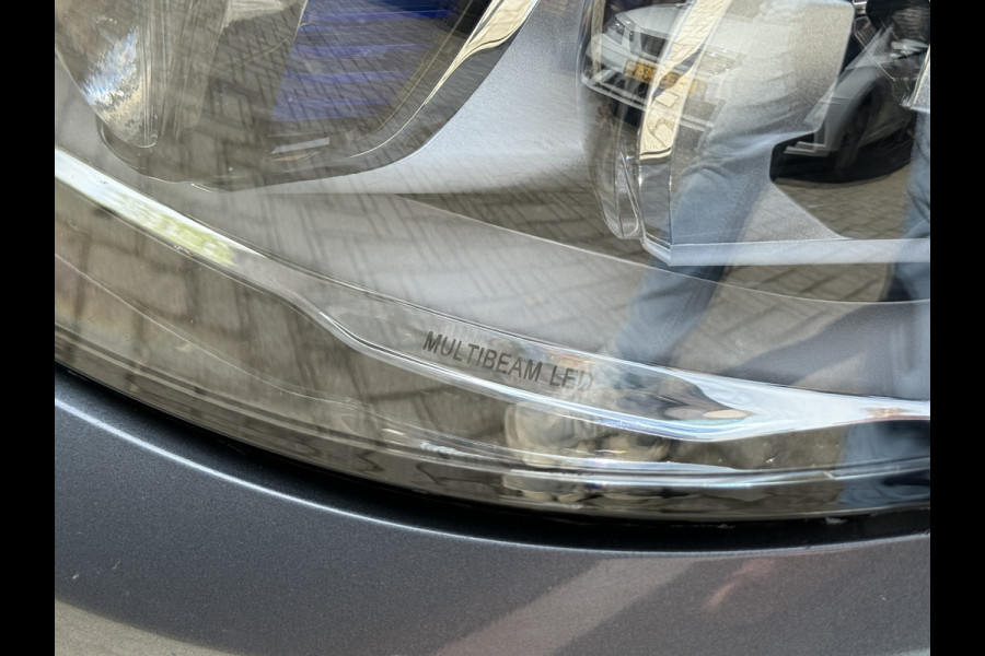 Mercedes-Benz C-Klasse Estate 200 Business Solution AMG | Origineel NL | Multi beam | Parkassist | Dodehoeksensoren | Stoelverwarming