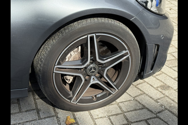 Mercedes-Benz C-Klasse Estate 200 Business Solution AMG | Origineel NL | Multi beam | Parkassist | Dodehoeksensoren | Stoelverwarming