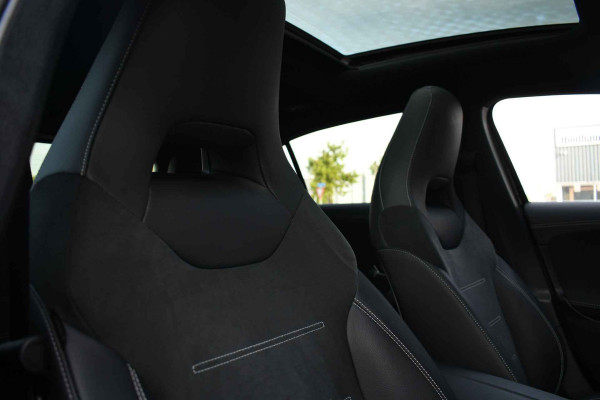 Mercedes-Benz A-Klasse 250e AMG Line Pano Burmester El-zetels