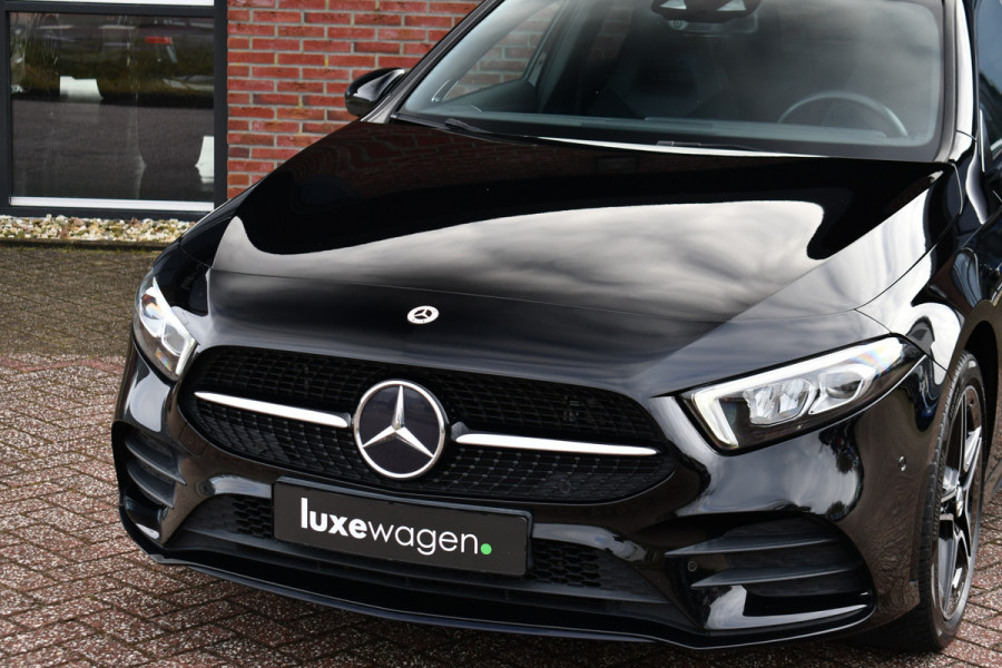 Mercedes-Benz A-Klasse 250e AMG Line Pano Burmester El-zetels