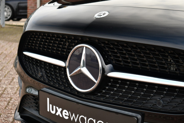 Mercedes-Benz A-Klasse 250e AMG Line Pano Burmester El-zetels