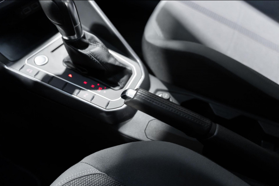 Volkswagen Polo 1.0 TSI R-Line DSG LED NAVI