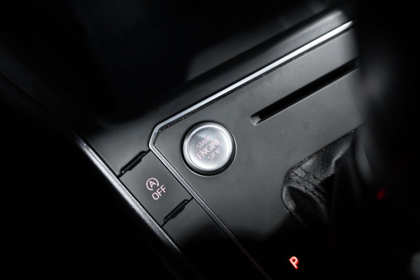 Volkswagen Polo 1.0 TSI R-Line DSG LED NAVI