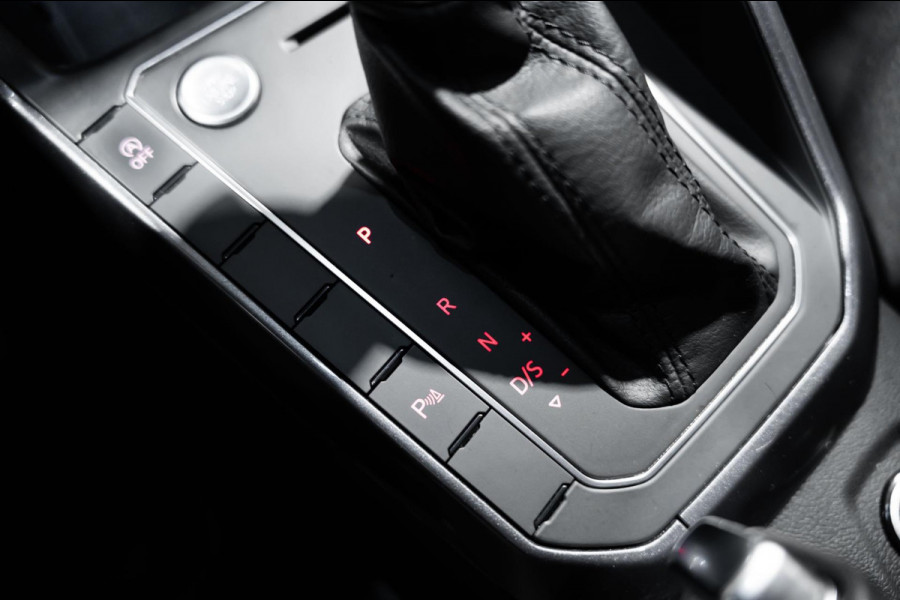 Volkswagen Polo 1.0 TSI R-Line DSG LED NAVI