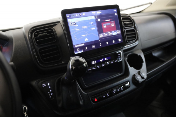 Peugeot Boxer 2.2 BlueHDi 180PK AUTOMAAAT LED CLIMA L2/H2 3.5t PDC CRUISE CONTR LEASE v/a €177 p.m.