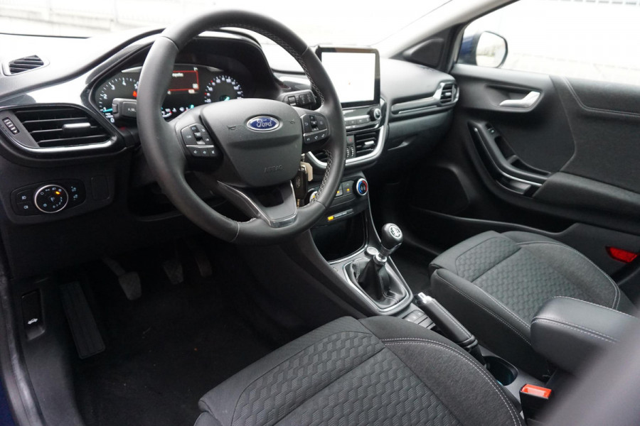 Ford Puma 1.0 EcoB 125PK Hybrid Titanium/Trekhaak/17Inch LMV /1e Eigenaar/NL-Auto.