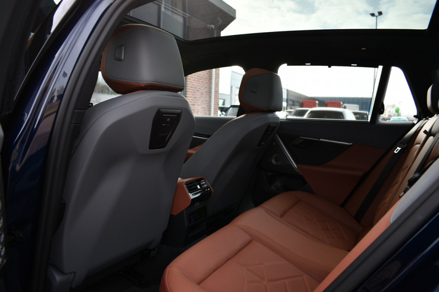 BMW i5 Touring eDrive40 M-Sport Pano Adp-demping B&W Comfzetel+Vent 20inch