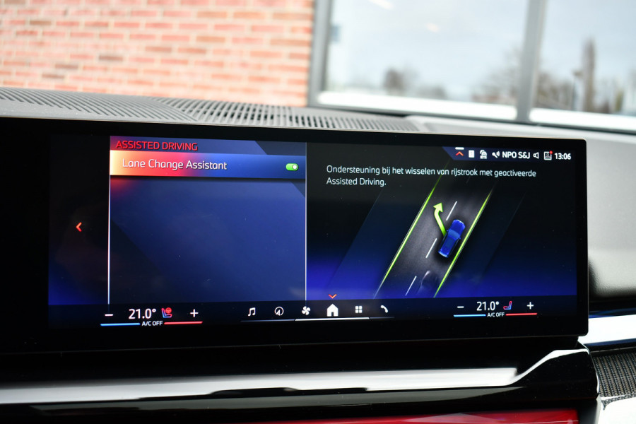 BMW i5 Touring eDrive40 M-Sport Pano Adp-demping B&W Comfzetel+Vent 20inch