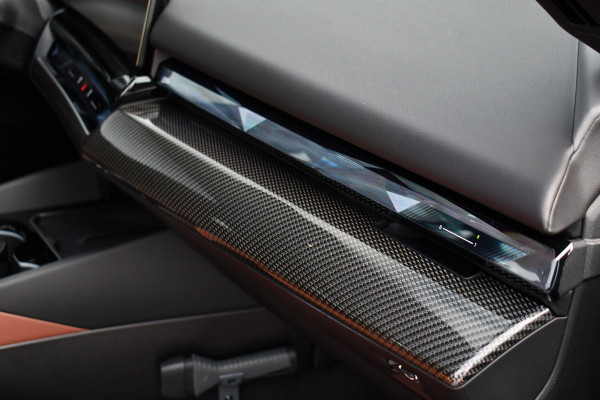 BMW i5 Touring eDrive40 M-Sport Pano Adp-demping B&W Comfzetel+Vent 20inch