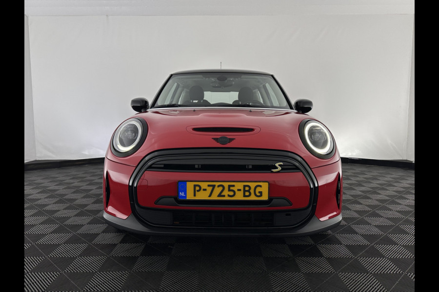 MINI Mini Electric Business Edition 33 kWh [ 3-Fase ] (INCL-BTW) Aut. *LEATHER | FULL-LED | KEYLESS | SPORT-SEATS | NAVI-FULLMAP | ECC | AMBIENT-LIGHT | DAB | DIGI-COCKPIT | PDC | 17"ALU*