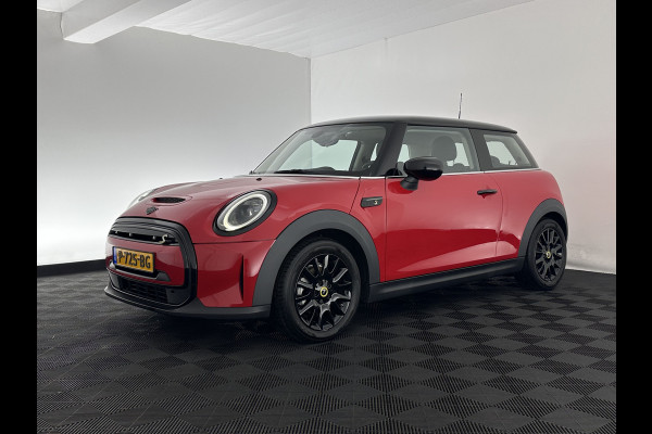 MINI Mini Electric Business Edition 33 kWh [ 3-Fase ] (INCL-BTW) Aut. *LEATHER | FULL-LED | KEYLESS | SPORT-SEATS | NAVI-FULLMAP | ECC | AMBIENT-LIGHT | DAB | DIGI-COCKPIT | PDC | 17"ALU*