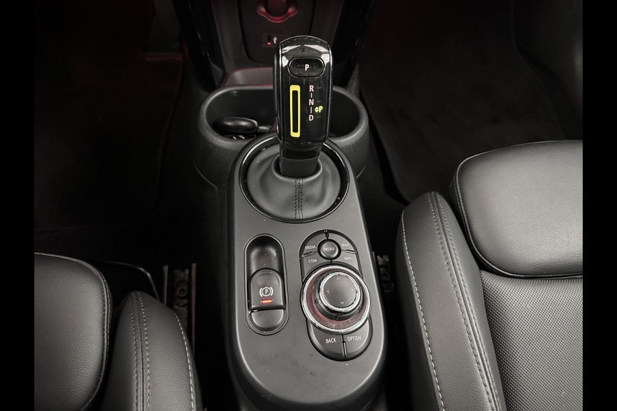 MINI Mini Electric Business Edition 33 kWh [ 3-Fase ] (INCL-BTW) Aut. *LEATHER | FULL-LED | KEYLESS | SPORT-SEATS | NAVI-FULLMAP | ECC | AMBIENT-LIGHT | DAB | DIGI-COCKPIT | PDC | 17"ALU*