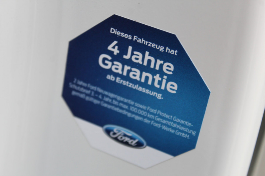 Ford Mustang Mach-E 75kWh/269pk AWD Premium AUTOMAAT volledig ELEKTRISCH ! Fabrieksgarantie t/m 01-03-2027 ! Vierwielaandr., stoel-, stuur- en voorraamverwarming, technologie pakket II, panoramadak, navigatie, telefoonvoorb., winterpakket, parelmoer wit metallic, etc etc