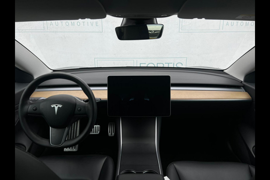 Tesla Model 3 Standard RWD Plus 60 kWh NL-AUTO | LEDER | PANO |