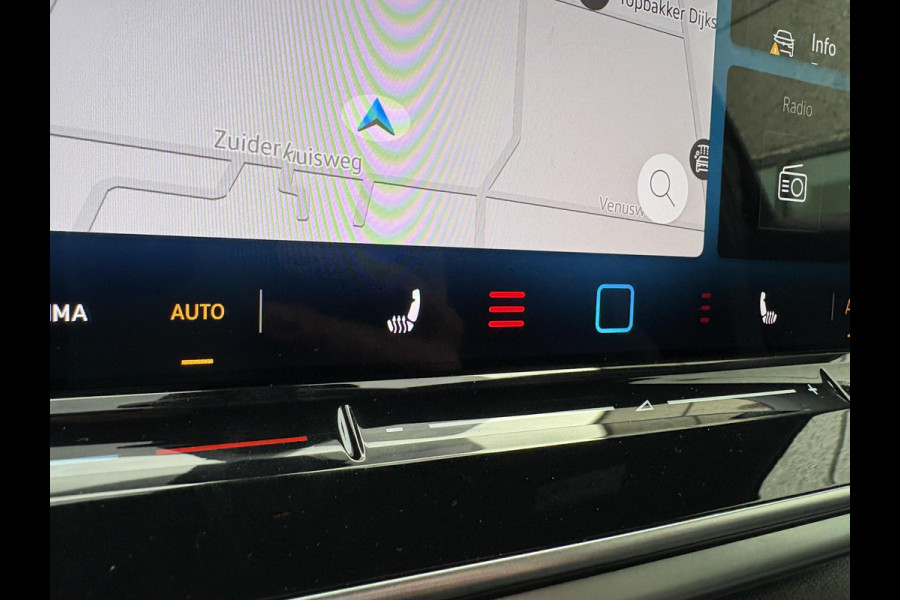 Volkswagen ID.5 Pro Business 77 kWh | Stoelverwarming | Camera | Elektrische achterklep | Adaptive cruise control