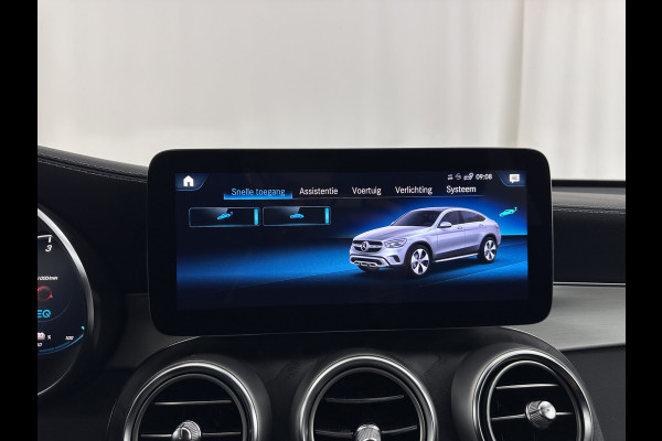 Mercedes-Benz GLC Coupé 300de 4MATIC Business Solution AMG (Plug-in) (INCL.BTW) *LEATHER-FABRIC | FULL-LED | CAMERA | HEATED-SPORTSEATS | NAVI-FULLMAP | PRIVACYGLASS | SHIFTPADDLES | DAB+ | ECC | PDC | CRUISE | 19''ALU*