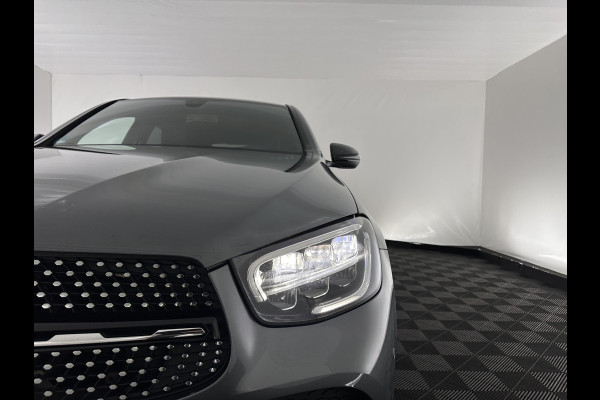 Mercedes-Benz GLC Coupé 300de 4MATIC Business Solution AMG (Plug-in) (INCL.BTW) *LEATHER-FABRIC | FULL-LED | CAMERA | HEATED-SPORTSEATS | NAVI-FULLMAP | PRIVACYGLASS | SHIFTPADDLES | DAB+ | ECC | PDC | CRUISE | 19''ALU*