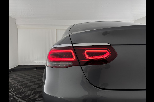 Mercedes-Benz GLC Coupé 300de 4MATIC Business Solution AMG (Plug-in) (INCL.BTW) *LEATHER-FABRIC | FULL-LED | CAMERA | HEATED-SPORTSEATS | NAVI-FULLMAP | PRIVACYGLASS | SHIFTPADDLES | DAB+ | ECC | PDC | CRUISE | 19''ALU*