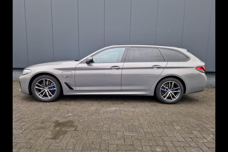 BMW 5 Serie Touring 530e Facelift /LED/PANO/1eig./INCL.BTW