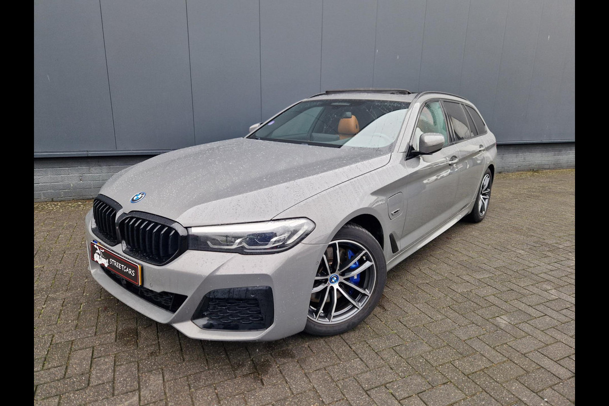 BMW 5 Serie Touring 530e Facelift /LED/PANO/1eig./INCL.BTW