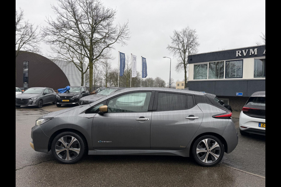 Nissan Leaf Tekna 40 kWh SOH 91%| WARMTEPOMP | BOSE AUDIO | STUUR + STOELVERWARMING VOOR EN ACHTER  | LEDEREN BEKLEDING | 360° CAMERA | DODEHOEKDETECTIE | NETTE COMPLETE AUTO | INCL. 12 MND BOVAG GARANTIE