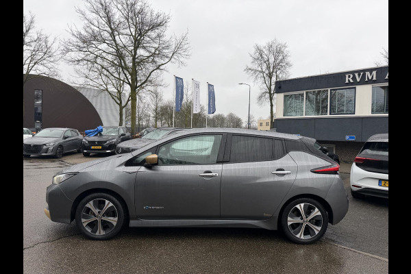 Nissan Leaf Tekna 40 kWh SOH 91%| WARMTEPOMP | BOSE AUDIO | STUUR + STOELVERWARMING VOOR EN ACHTER  | LEDEREN BEKLEDING | 360° CAMERA | DODEHOEKDETECTIE | NETTE COMPLETE AUTO | INCL. 12 MND BOVAG GARANTIE