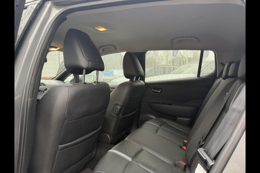 Nissan Leaf Tekna 40 kWh SOH 91%| WARMTEPOMP | BOSE AUDIO | STUUR + STOELVERWARMING VOOR EN ACHTER  | LEDEREN BEKLEDING | 360° CAMERA | DODEHOEKDETECTIE | NETTE COMPLETE AUTO | INCL. 12 MND BOVAG GARANTIE