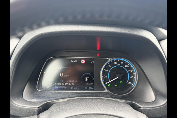 Nissan Leaf Tekna 40 kWh SOH 91%| WARMTEPOMP | BOSE AUDIO | STUUR + STOELVERWARMING VOOR EN ACHTER  | LEDEREN BEKLEDING | 360° CAMERA | DODEHOEKDETECTIE | NETTE COMPLETE AUTO | INCL. 12 MND BOVAG GARANTIE