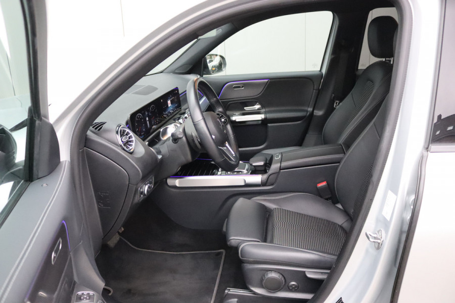 Mercedes-Benz Glb 200 Automaat Business Line 7pers. Trekhaak/Navigatie/Camera/Parkeerhulp/Stoelverwarming