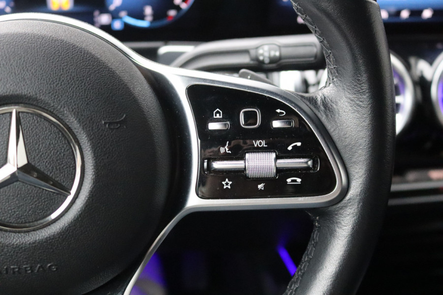 Mercedes-Benz Glb 200 Automaat Business Line 7pers. Trekhaak/Navigatie/Camera/Parkeerhulp/Stoelverwarming