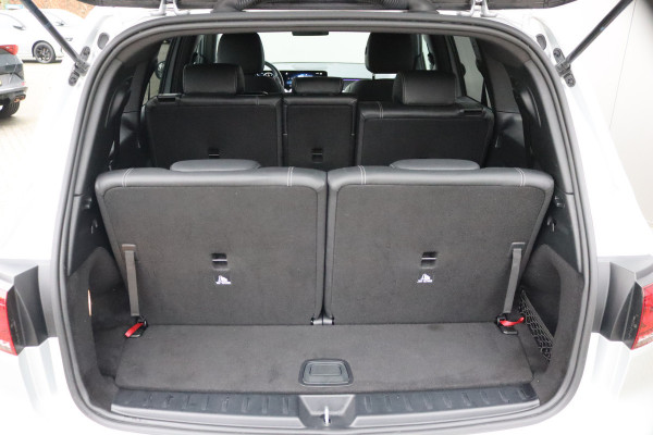 Mercedes-Benz Glb 200 Automaat Business Line 7pers. Trekhaak/Navigatie/Camera/Parkeerhulp/Stoelverwarming