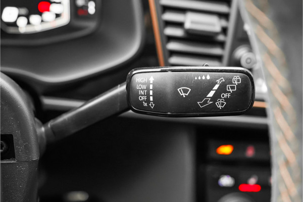 Seat Leon ST 2.0 TSI CUPRA 300 Kuipstoelen Virtual Cockpit Camera 19"