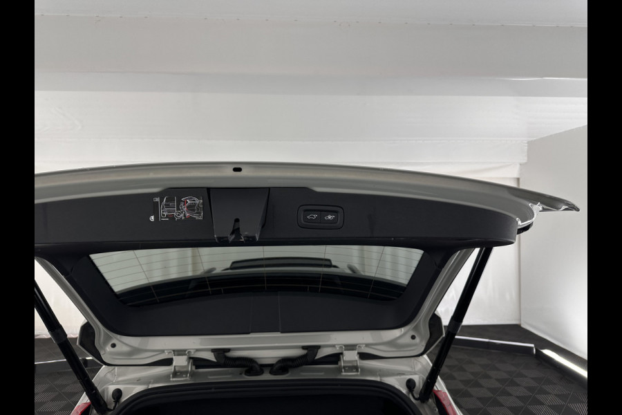 Volvo V60 2.0 T6 Recharge AWD R-Design (Plug-in) (INCL.BTW) Aut. *PANO | HEAD-UP | LEATHER-FABRIC | FULL-LED | MEMORY-PACK | HARMAN/KARDON | DIGI-COCKPIT | HEATED-SPORTSEATS | KEYLESS | DAB+ | NAVI-FULLMAP | PDC | CRUISE | TOWBAR | 19''ALU*