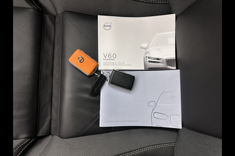 Volvo V60 2.0 T6 Recharge AWD R-Design (Plug-in) (INCL.BTW) Aut. *PANO | HEAD-UP | LEATHER-FABRIC | FULL-LED | MEMORY-PACK | HARMAN/KARDON | DIGI-COCKPIT | HEATED-SPORTSEATS | KEYLESS | DAB+ | NAVI-FULLMAP | PDC | CRUISE | TOWBAR | 19''ALU*