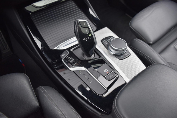 BMW X3 XDrive20i High Executive*M-Pakket*Pano*Head-up*360Cam*ACC*