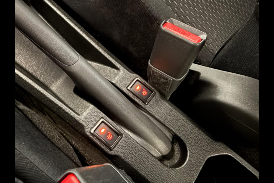 Suzuki Ignis 1.2 Smart Hybrid Style | Camera | Cruise | Afn. trekhaak | Verwarmde voorstoelen |