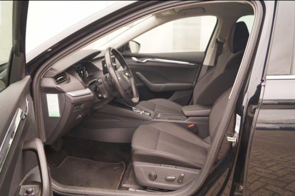 Škoda Octavia Combi 1.0 e-TSI 110pk DSG Business Edition Plus -NAVI-TREKHAAK-