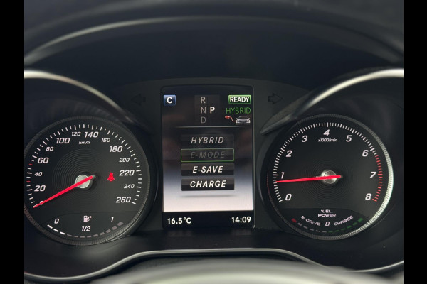 Mercedes-Benz GLC 350e 4MATIC PHEV | Pano, Navi, Camera, ACC, Climate, 19'' LMV | Plug-in Hybride |