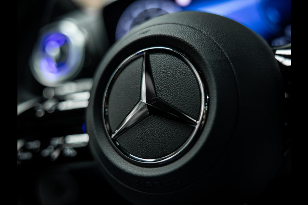 Mercedes-Benz GLC 300e 4MATIC AMG Line | Stoelverwarming | Burmester | Trekhaak | Comfort Stoelen |