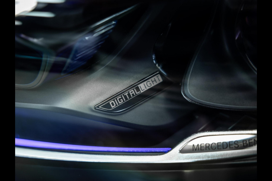 Mercedes-Benz GLC 300e 4MATIC AMG Line | Stoelverwarming | Burmester | Trekhaak | Comfort Stoelen |