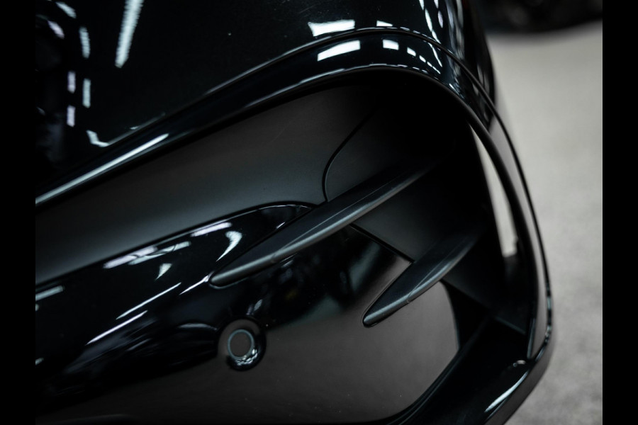 Mercedes-Benz GLC 300e 4MATIC AMG Line | Stoelverwarming | Burmester | Trekhaak | Comfort Stoelen |