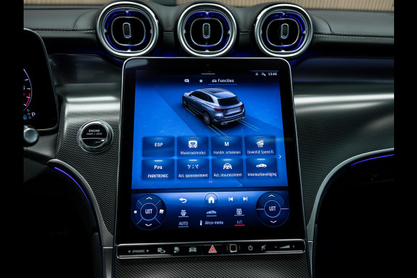 Mercedes-Benz GLC 300e 4MATIC AMG Line | Stoelverwarming | Burmester | Trekhaak | Comfort Stoelen |