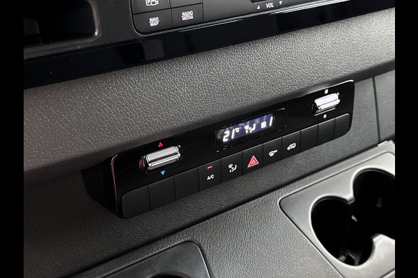 Mercedes-Benz Sprinter 319 1.9 CDI L2H1 Pro Stoelverwarming 3500kg trekhaak Distronic Navigatie BPM vrij