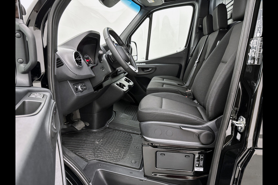 Mercedes-Benz Sprinter 319 1.9 CDI L2H2 Pro 3500KG Trekhaak Navigatie Parkeerpakket Stoelverwarming Led high performance