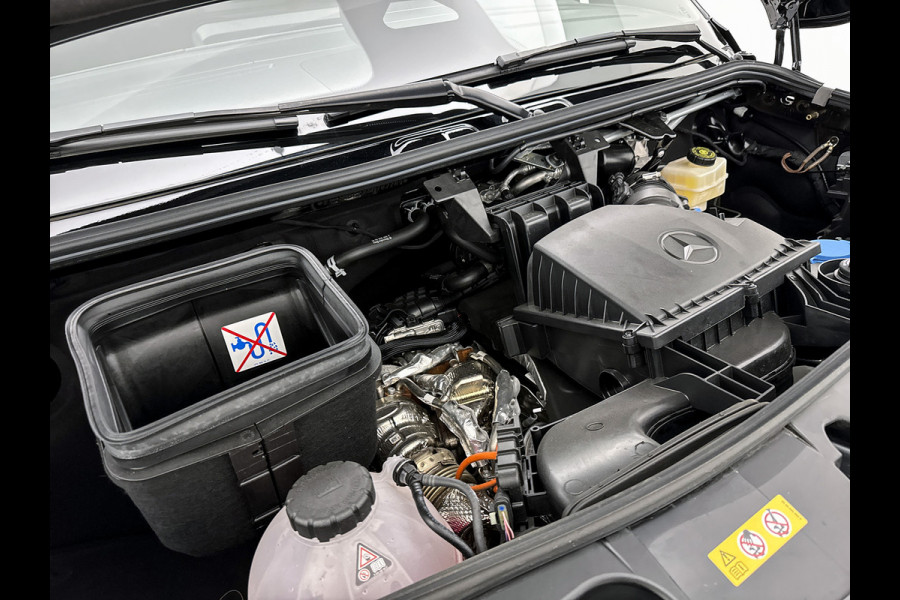 Mercedes-Benz Sprinter 319 1.9 CDI L2H2 Pro 3500KG Trekhaak Navigatie Parkeerpakket Stoelverwarming Led high performance